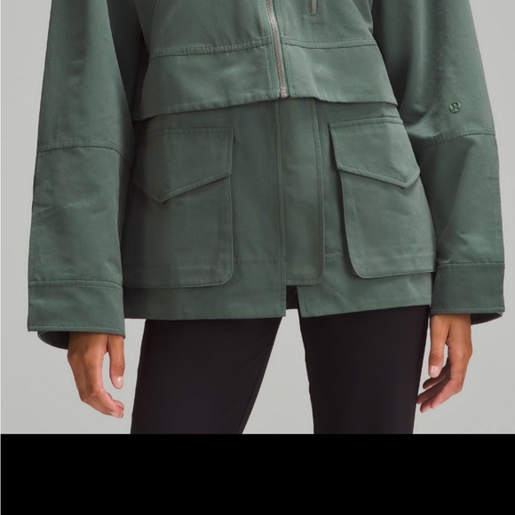 NWT Size XL Lululemon Black Glyde 2 in 1 adaptable jacket - Picture 4 of 5